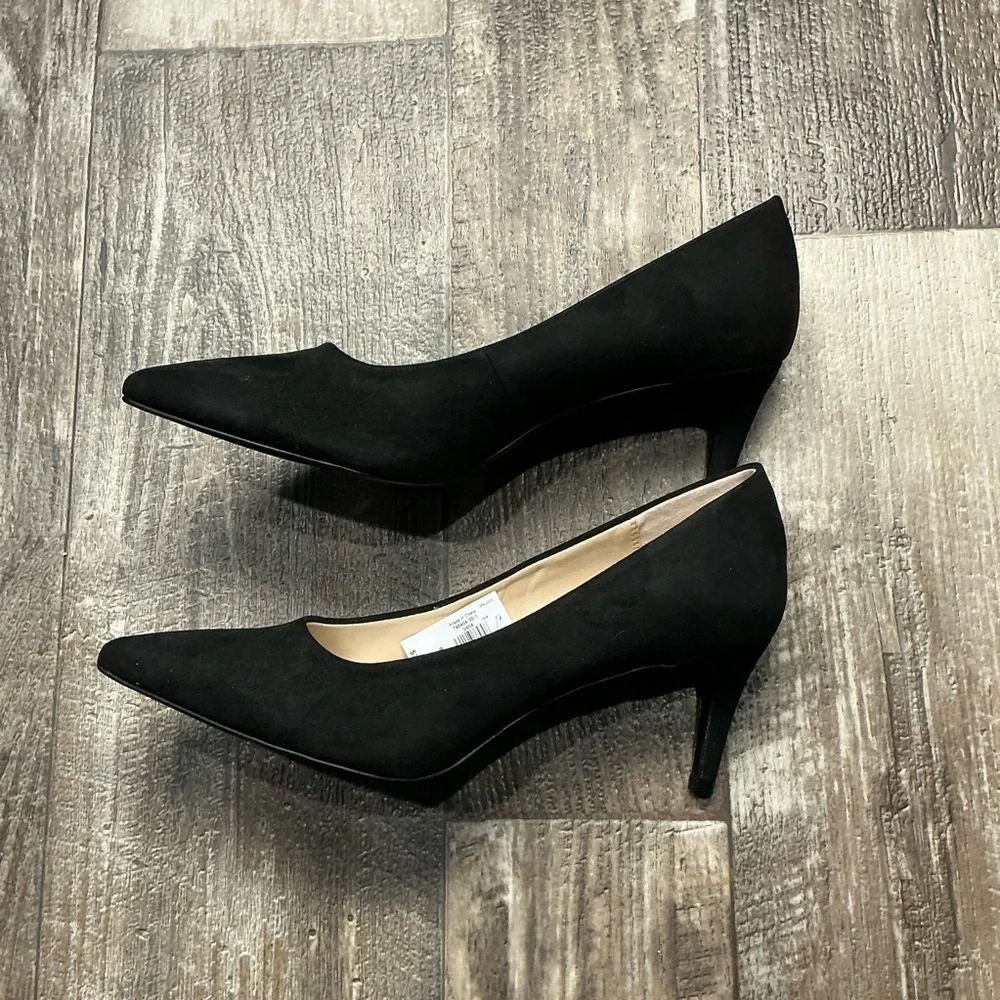 GAP Classic Faux Suede Black Pointed-Toe Women's Pump Size 8
